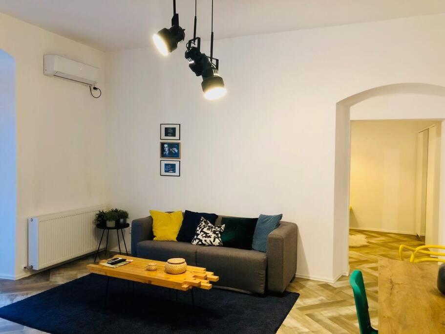 Joy City Stay Libertatii 9Mai 7 Timişoara Extérieur photo