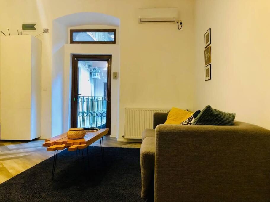 Joy City Stay Libertatii 9Mai 7 Timişoara Extérieur photo